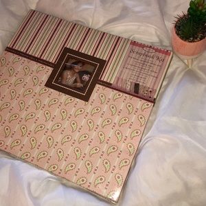 Brand NEW 💕 Scrapbook